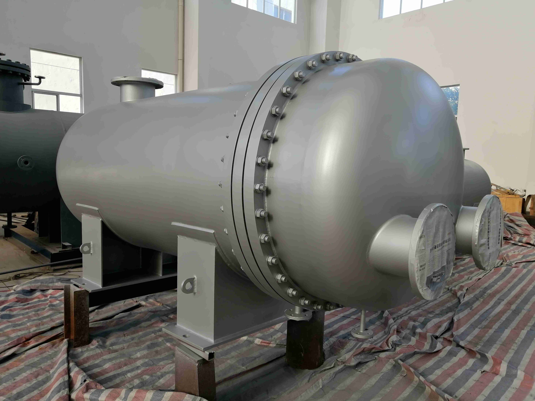 المبادلات الحرارية قذيفة وأنبوب